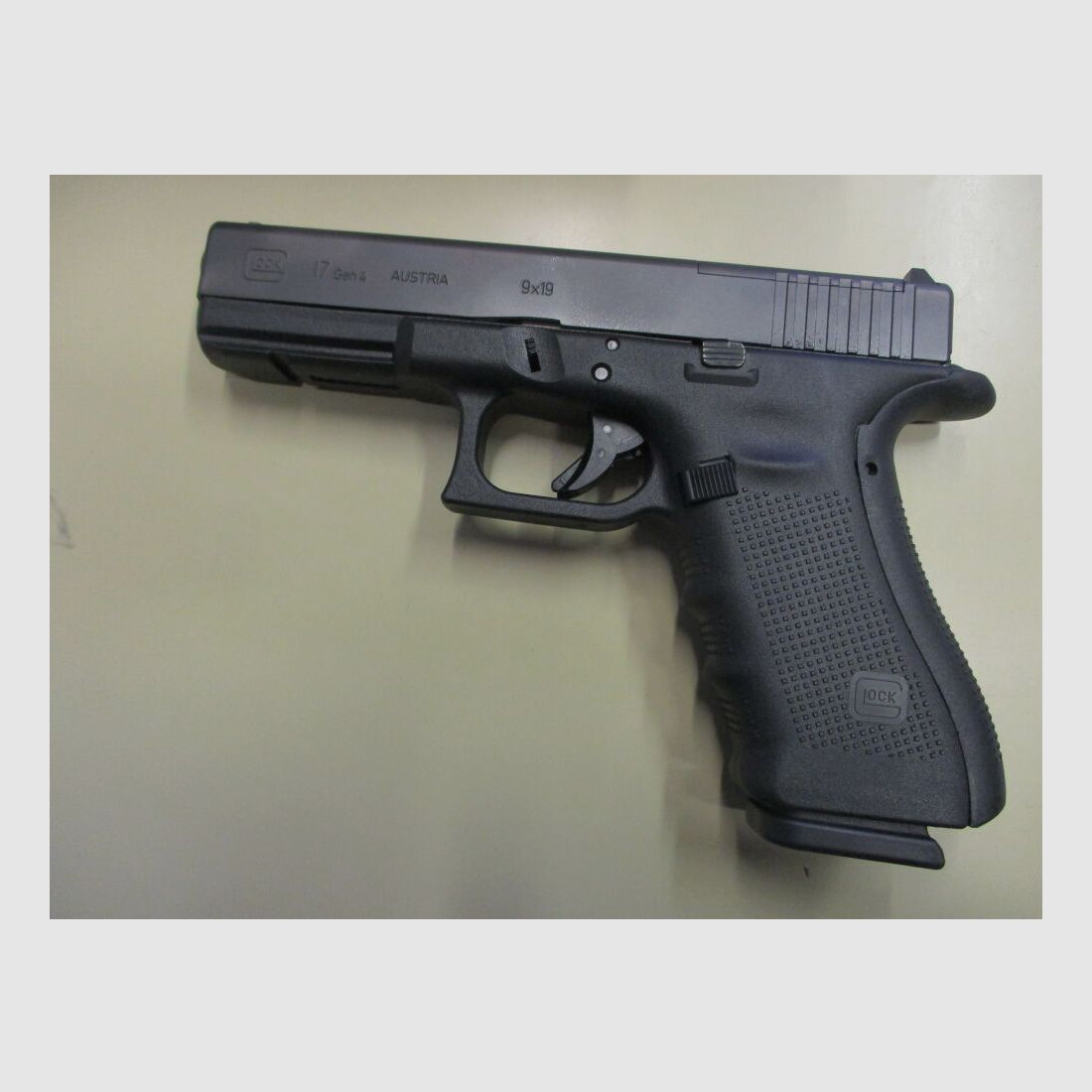 Glock 17 Gen. 4 MOS