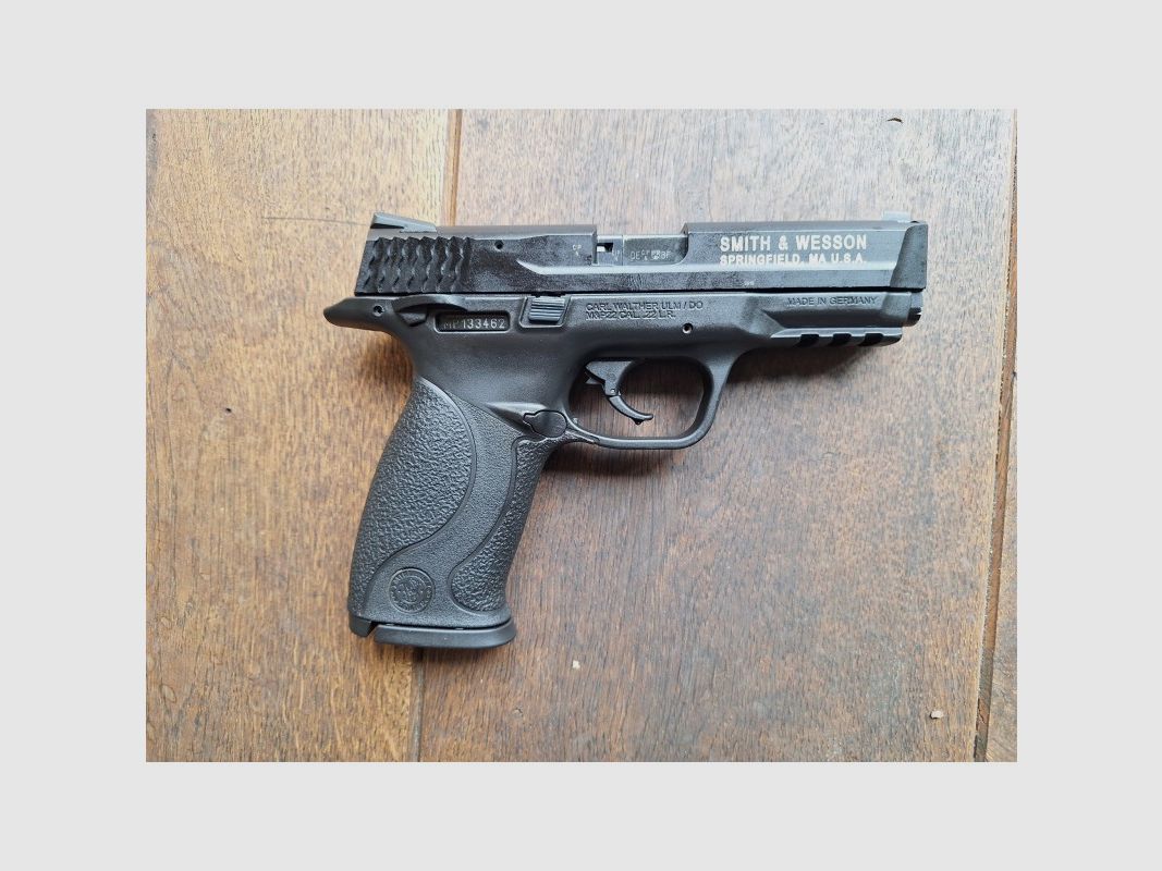 Smith & Wesson .22 lr, afbeelding 2 van 2