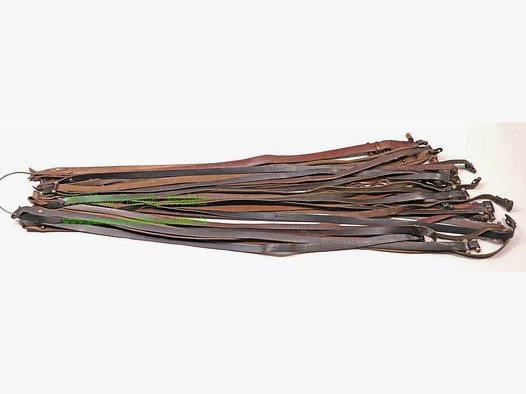 Cinturones de rifle / cintas de sujeción diversas en alemán