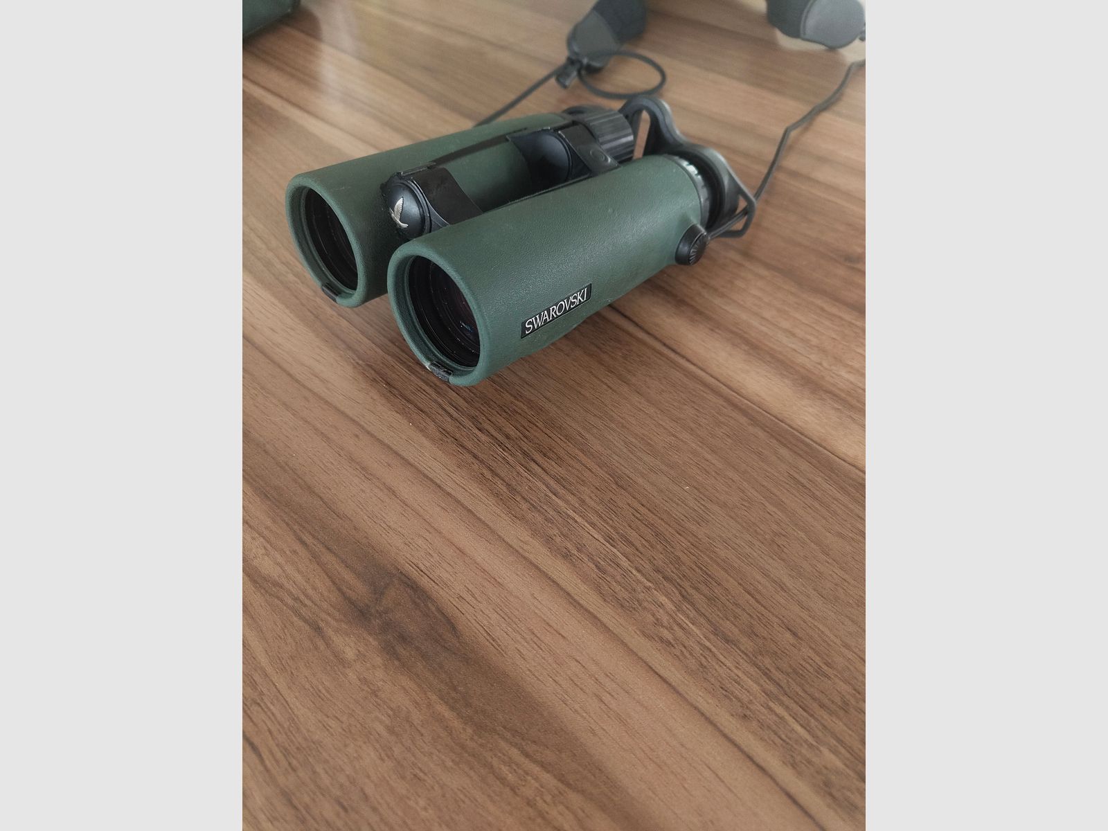 SWAROWSKI EL RANGE 10x42