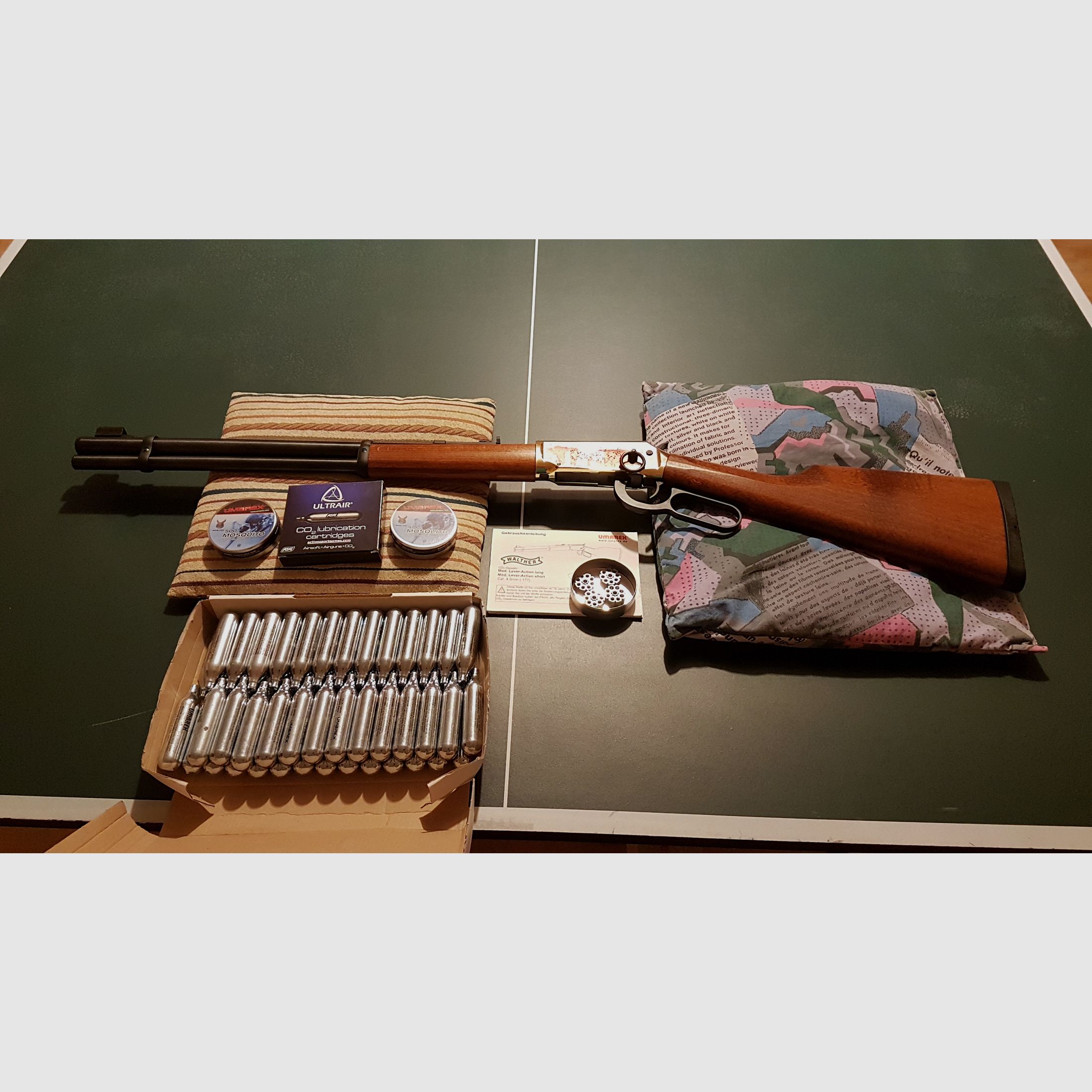 Sprzedam Walther Lever Action Wells Fargo długość 4,5 mm