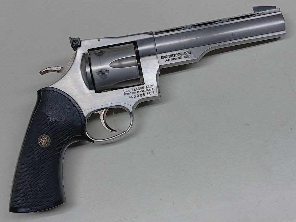 Dan Wesson Arms Mod. 744