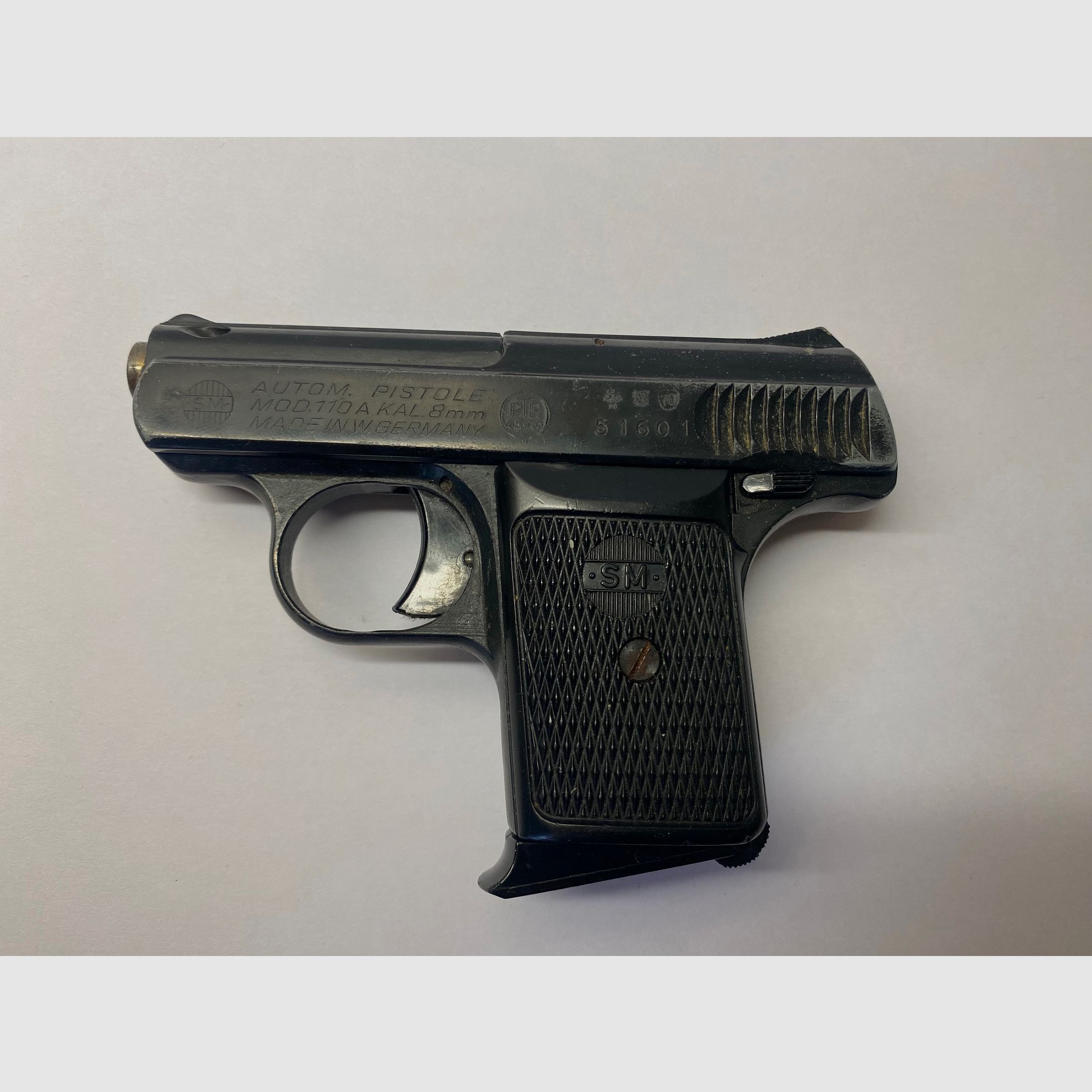 RÉSERVÉ Pistolet d'alarme Rhöner SM 110a 8mm Bang