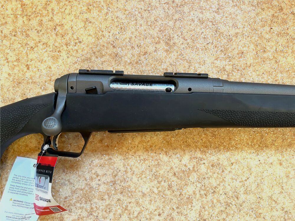 SAVAGE 110 Trail Hunter Lite
