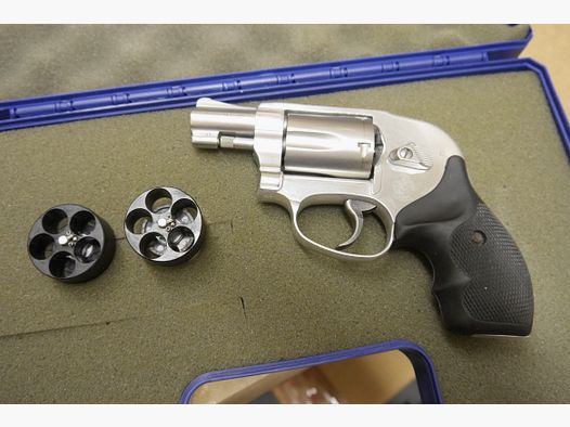 Smith & Wesson 638-3 38spl rif.e159