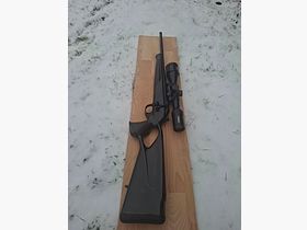 Blaser R8 Carbon Success left