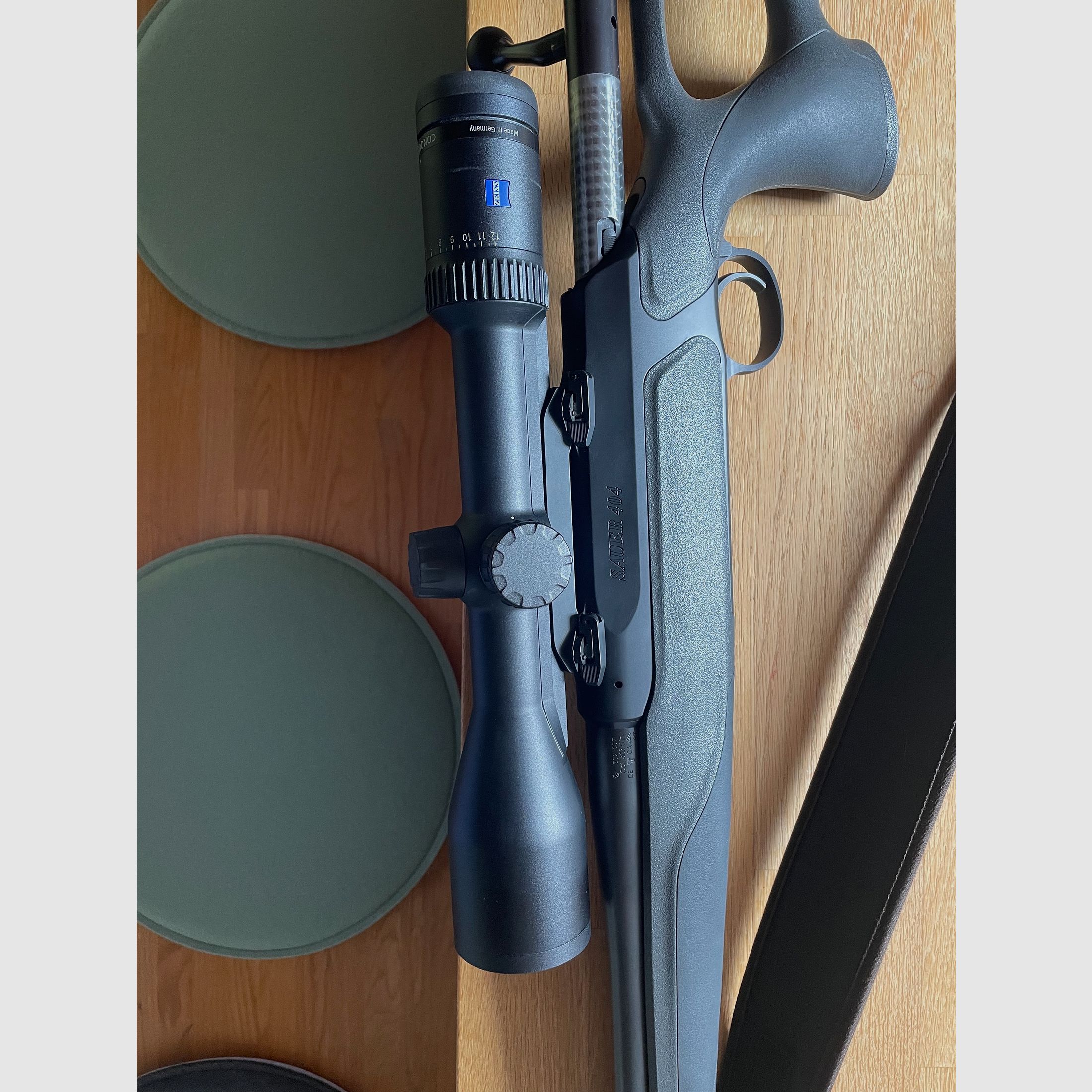 Sauer 404 syncro xt .308 including Zeiss v6 2.3-12x50