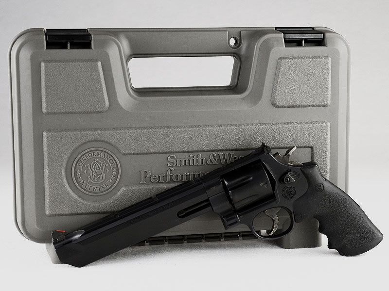 Smith & Wesson 629 Stealth Hunter Performance Center