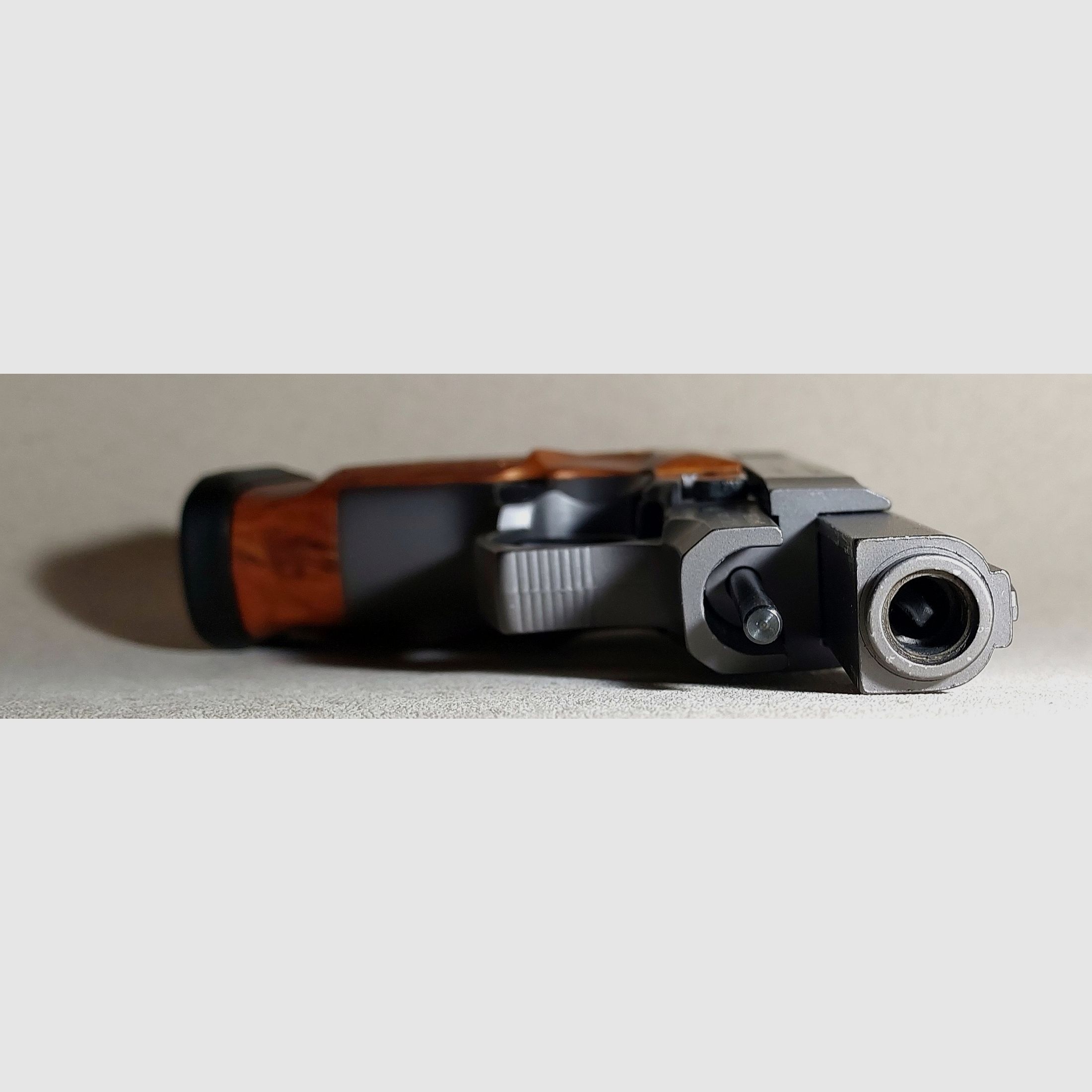 Zoraki 914 Schreckschuss Pistole 9mm P.A.K. titan Holzoptik (1014) neuwertig!