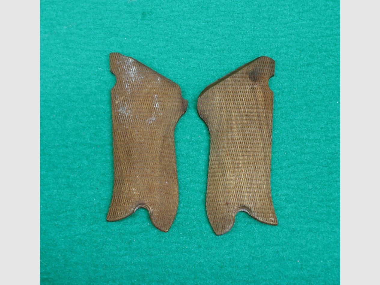Custom Griffschalen, Holz - Luger 08, P08