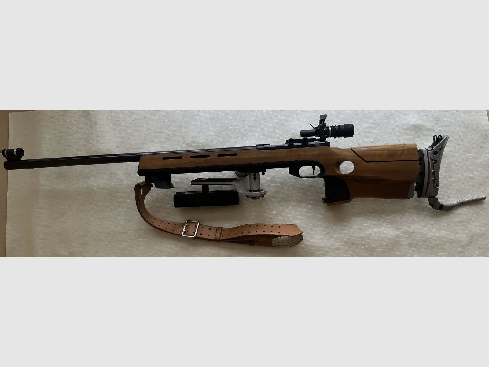 Anschütz Super-Match Modelo 1813 Olímpico 84 Calibre .22 l.r.