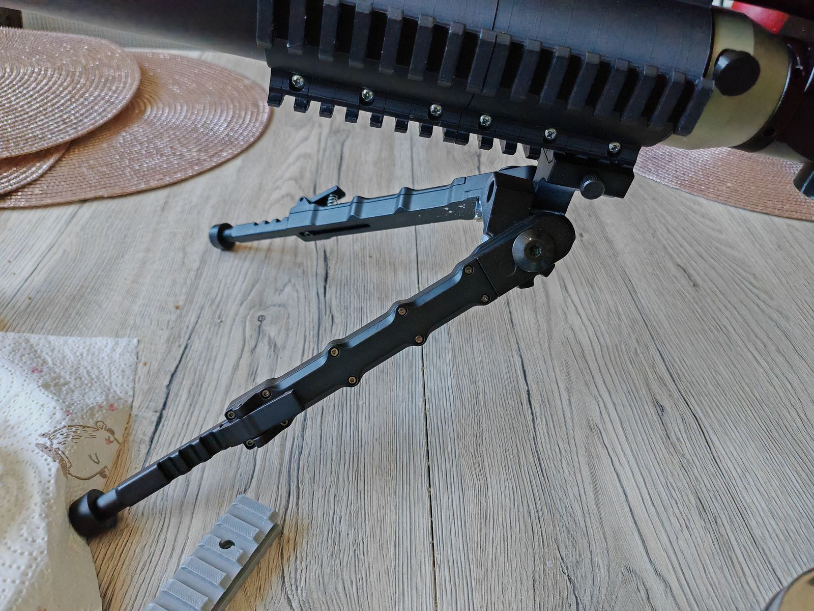 AEA HP Max MK 2 mit Zubehör, Schalldämpfer, Zielfernrohr, Zweibein Munition