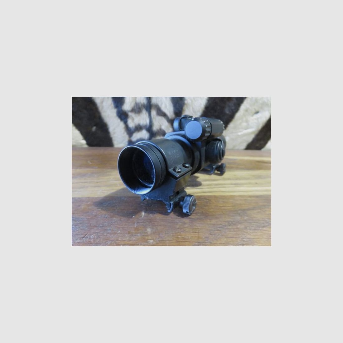 Rotpunktvisier AIMPOINT 9000SC 2moa mit Montageringen, Bild 4 von 7