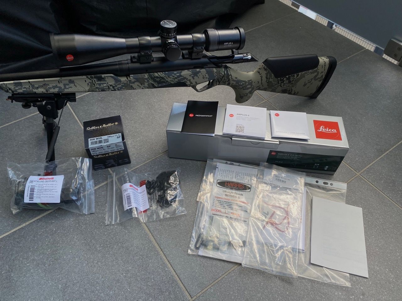 Benelli repeating rifle Lupo BE.S.T. Open Country .308 Win with a Leica scope Amplus 6 2.5–15x50i L-Ballistic BDC (MOA)