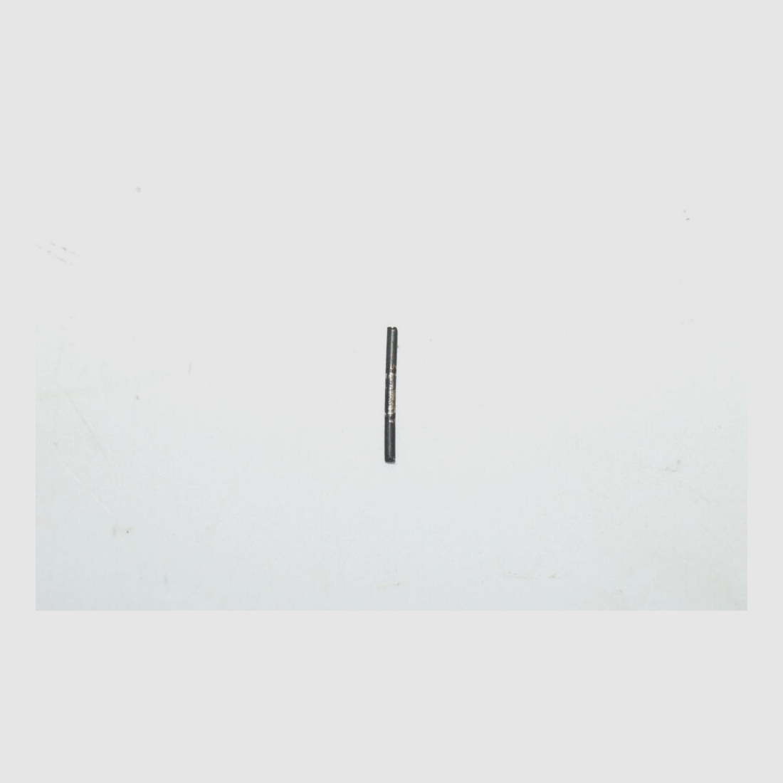 Waffenfabrik Bern Gebraucht Sperrklinkenstift für Schweizer Ordonnanzpistole Parabellum 1900, Kal. 7,65mmPara, W+F P08