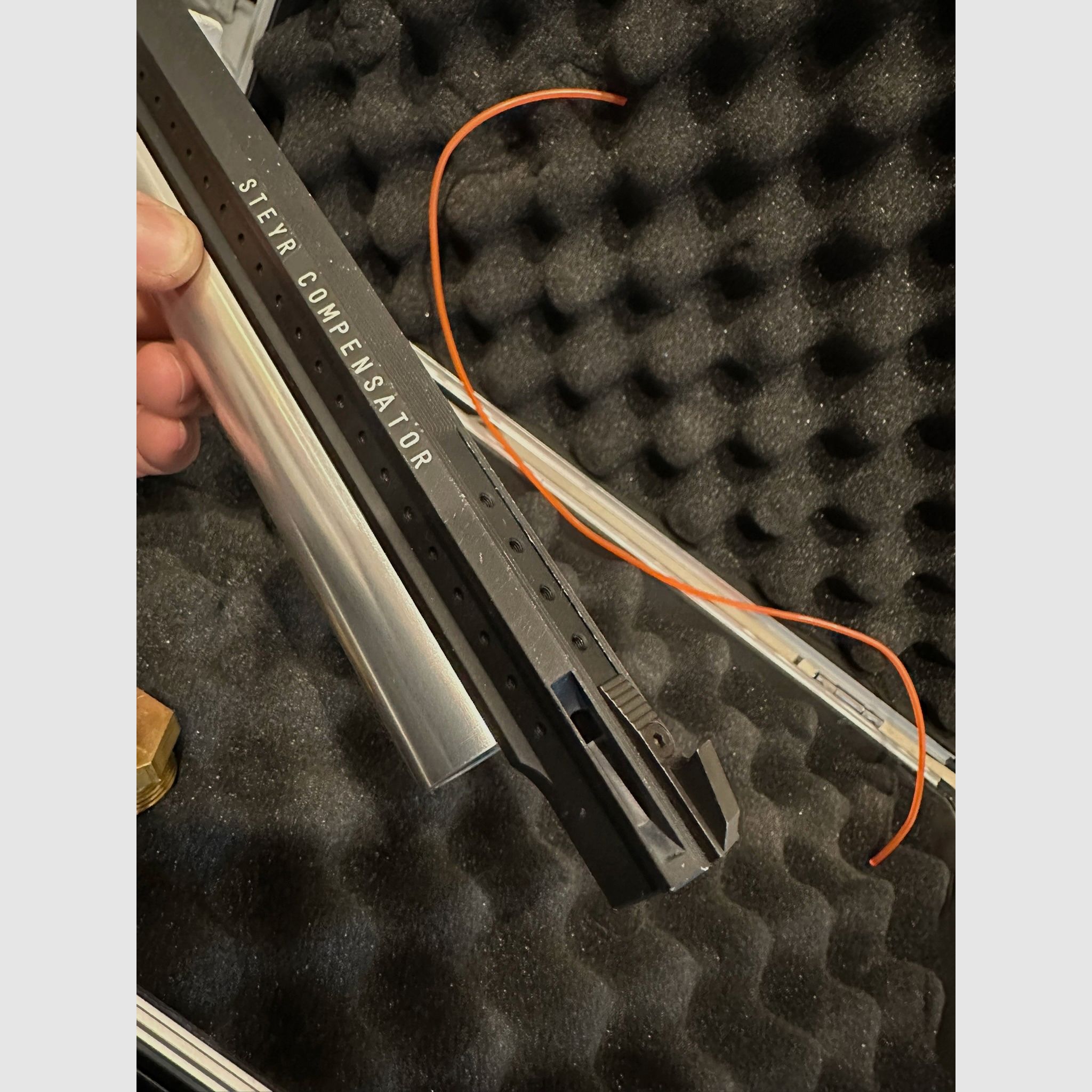 Steyr LP1 Match pistolet à air - nouvellement entretenu - cartouche jusqu'à 8/2035 - prix à débattre