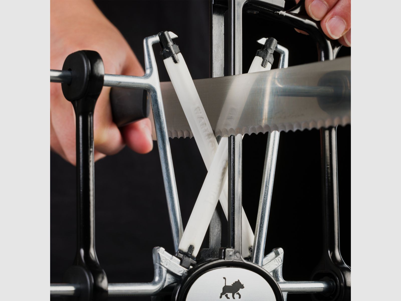 EUROHUNT V-Sharp A4 aiguiseur de couteaux - Noir