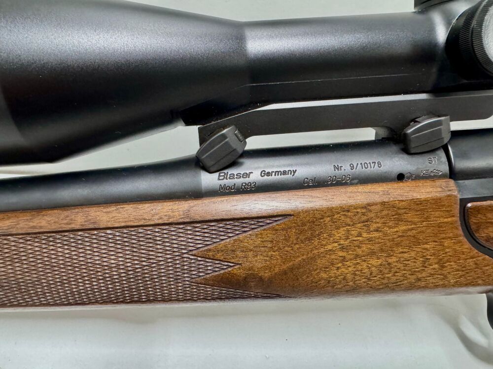 Blaser R93 Luxus - Waffen Friedrichs