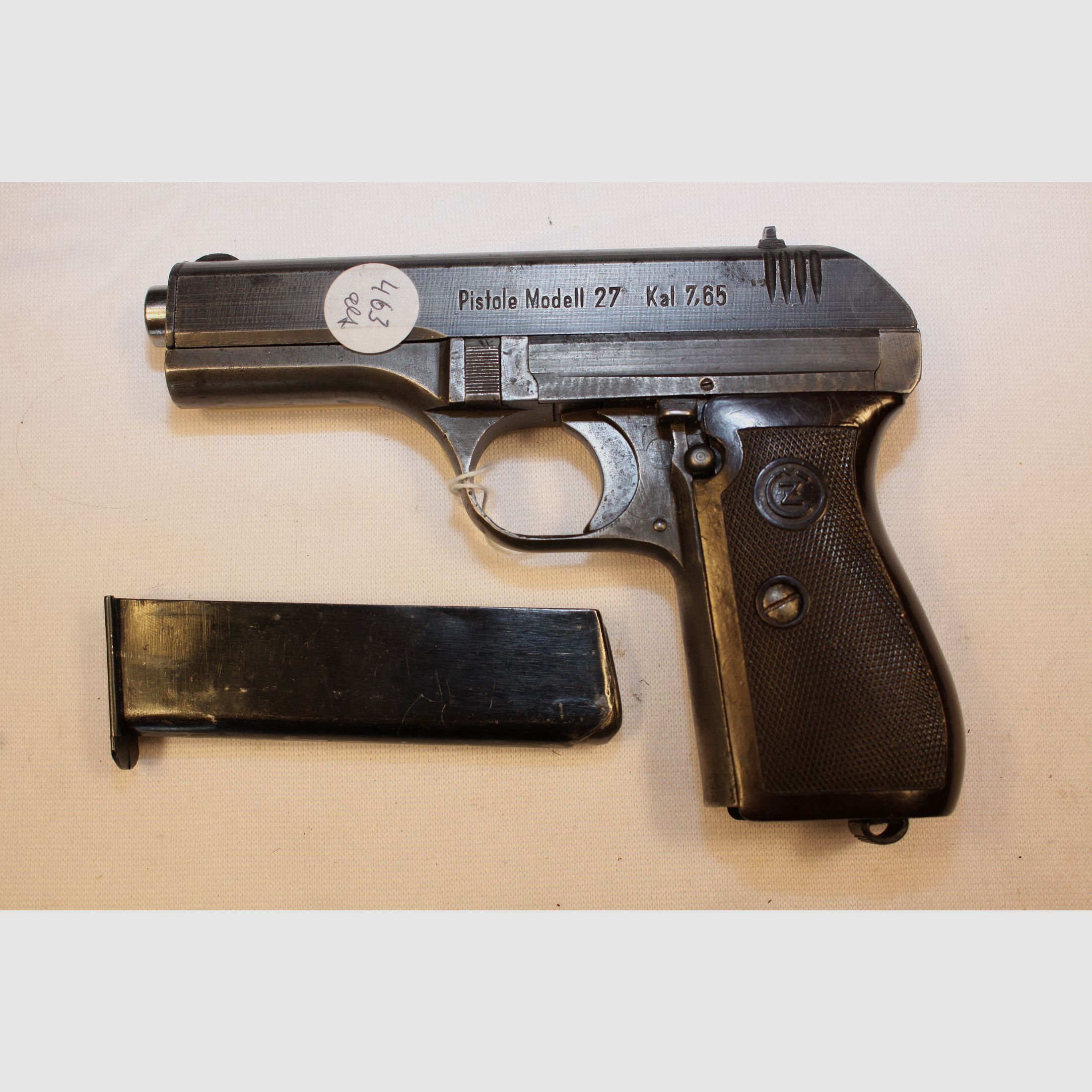 Arma de colección CZ Model 27.