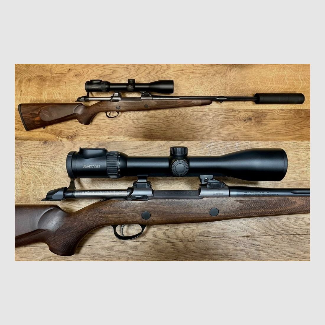 Sako mit Swarovski Z8i und Svemko 85 Grizzly Links