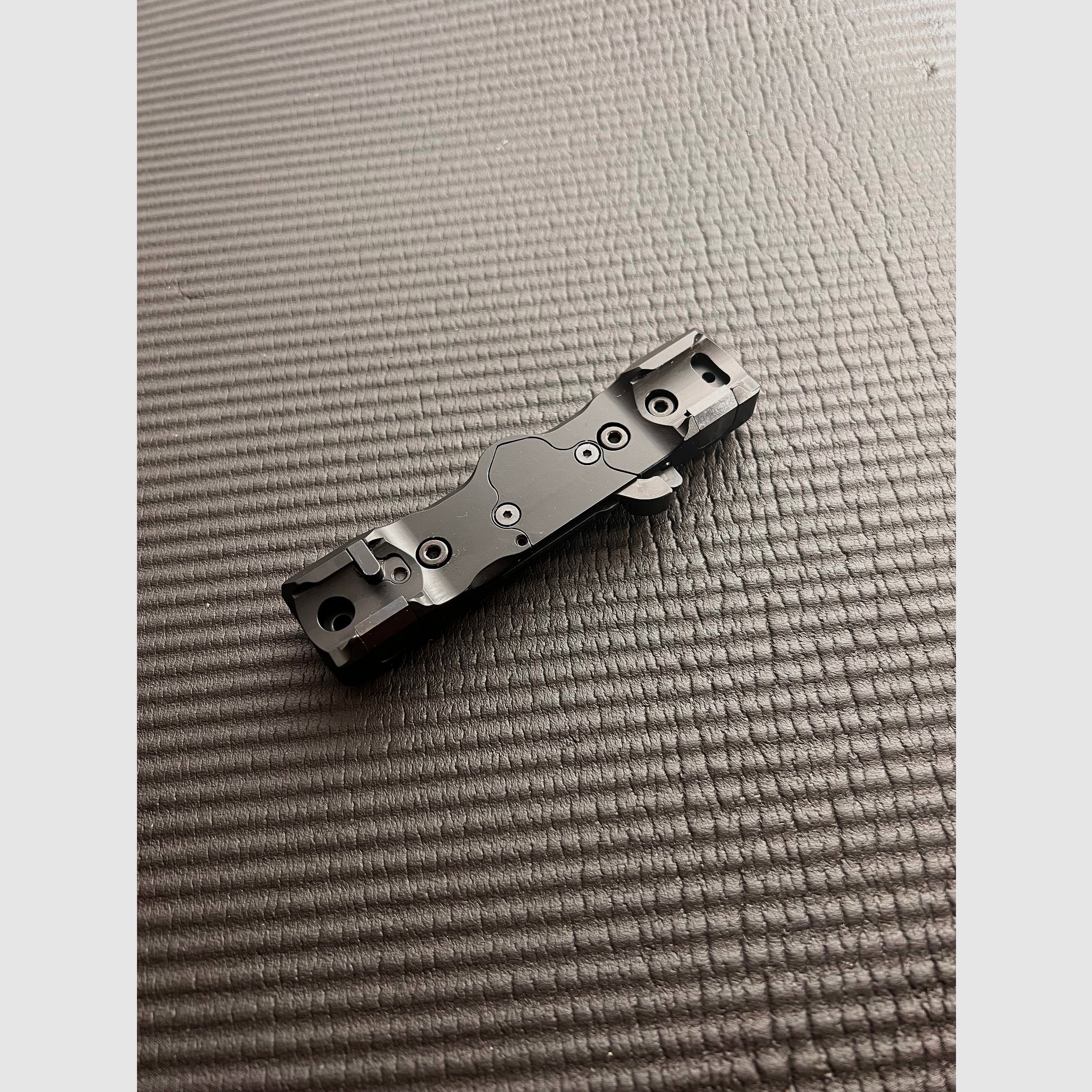 Henneberger HMS Swift Schnellspannmontage für Sauer 404 Swarovski Rail