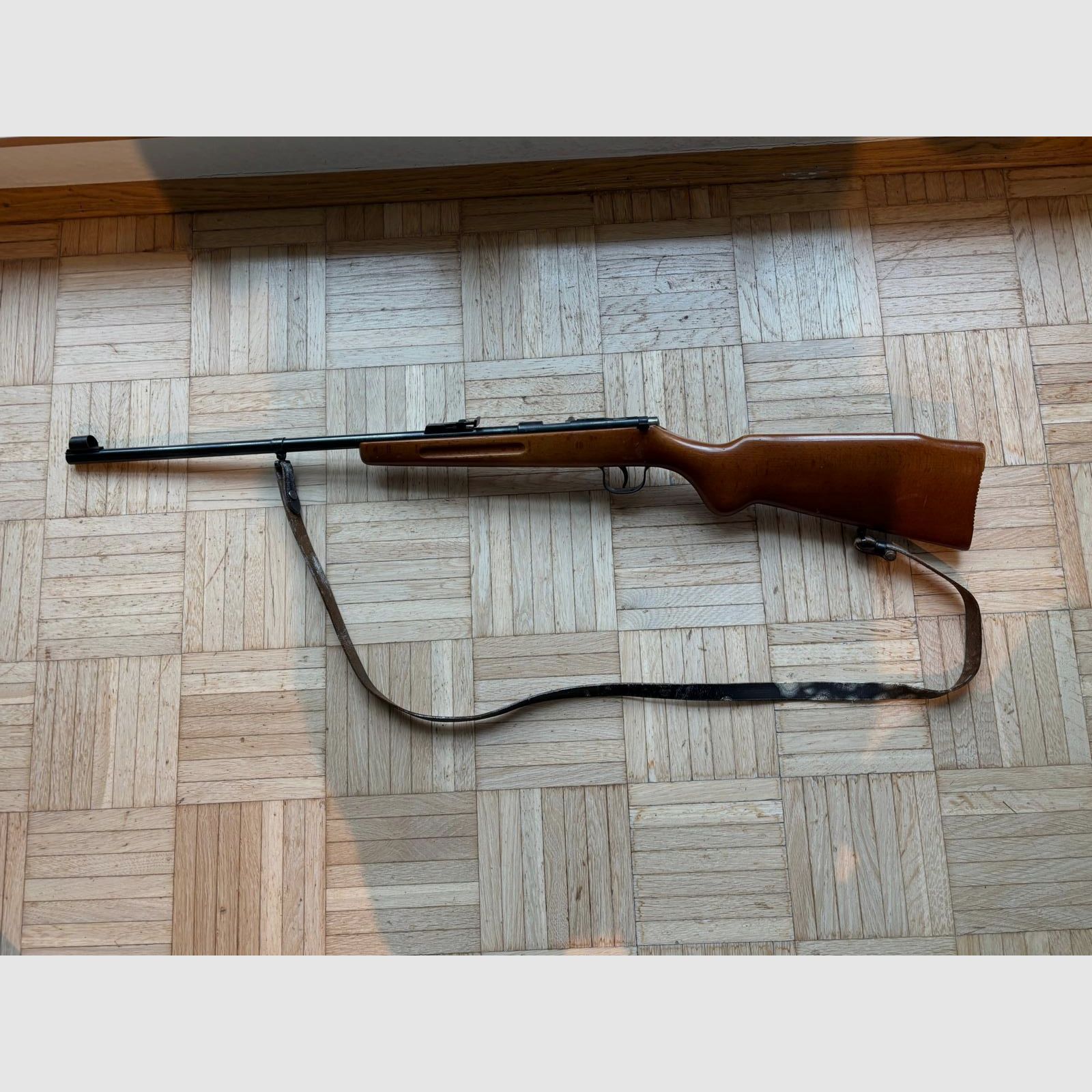 Voere Kufstein   9mm Einzellader Repetierer 