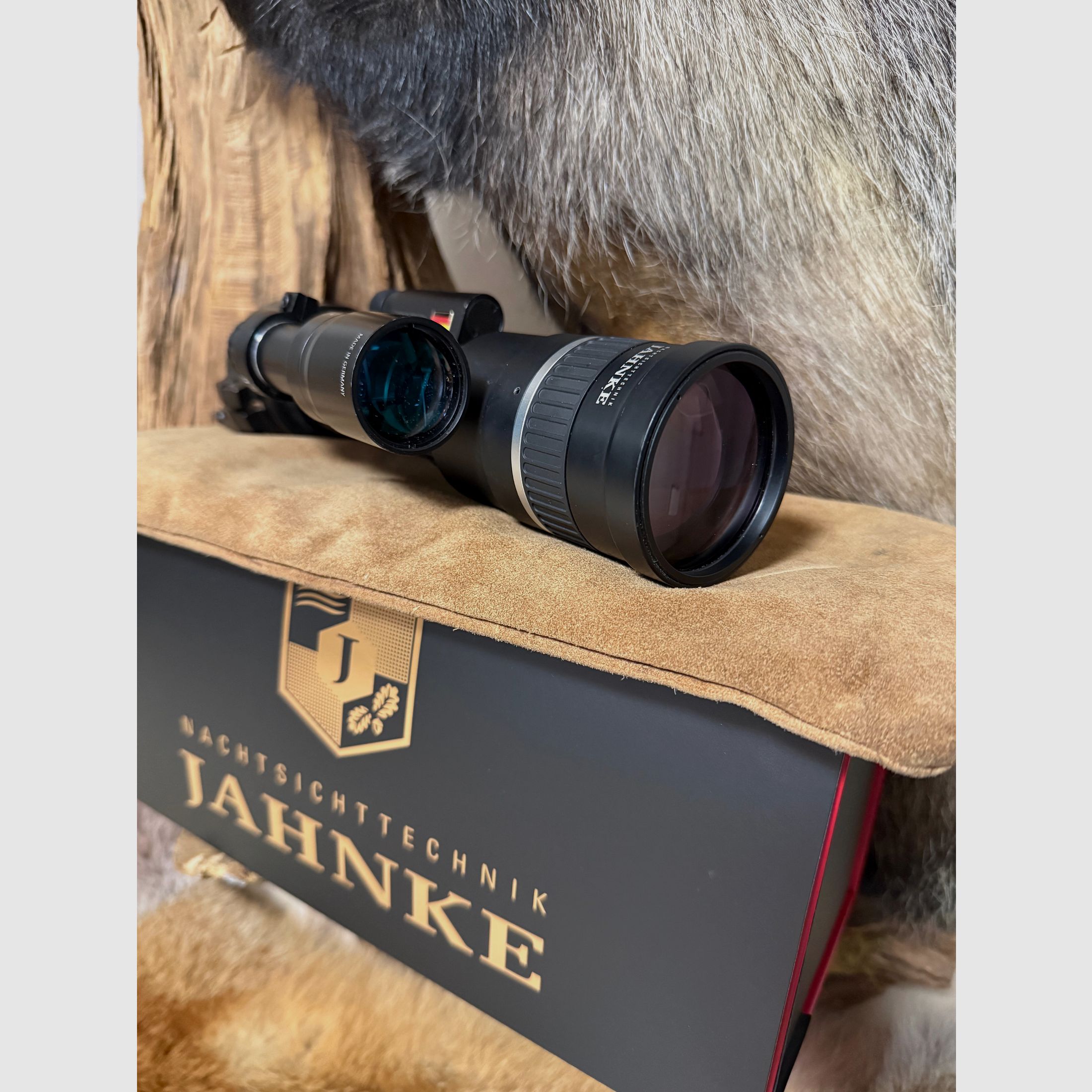 Jahnke DJ-8 NSV 1x56 Onyx/Monochrom inkl. IR Strahler Phönix Focus