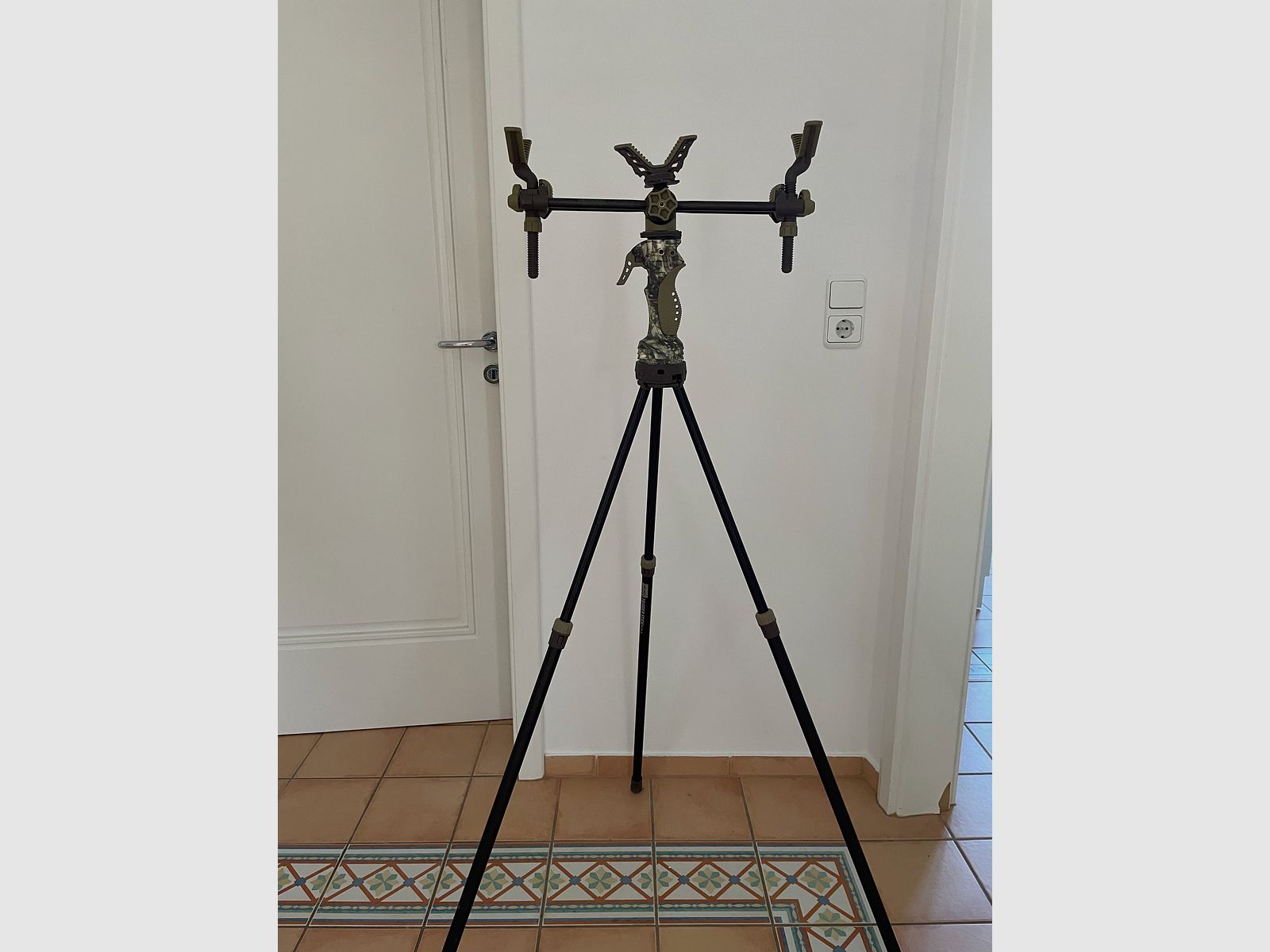 Primos Zielstock Gen 3 Tripod incluido soporte para rifle de 2 puntos