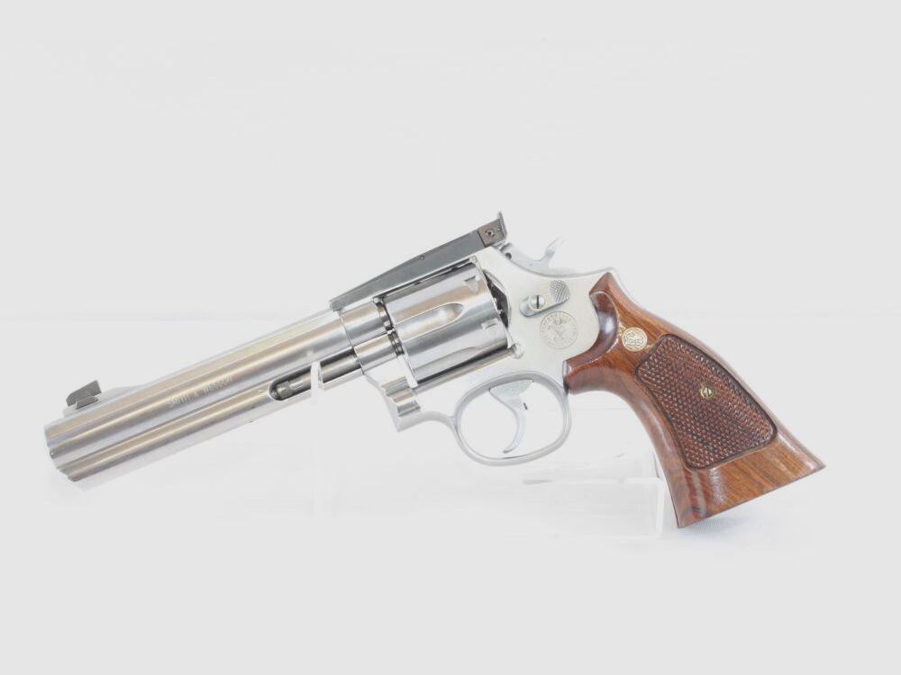 Smith & Wesson 686-4 Performance Center