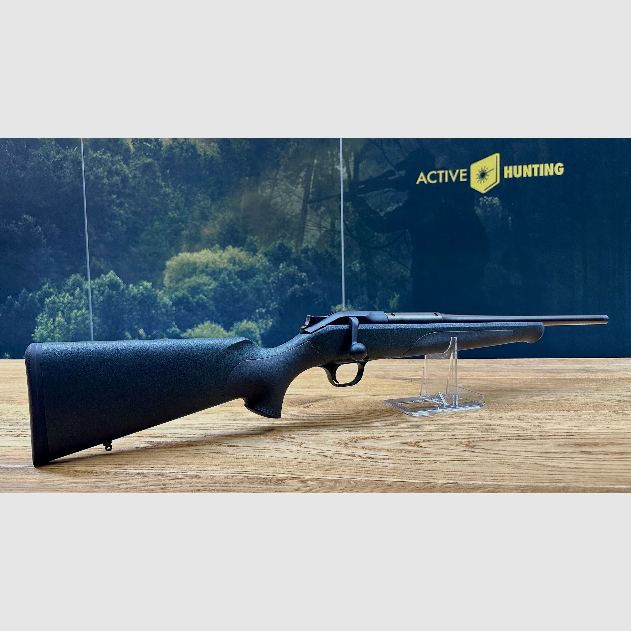 Blaser R8 Professional Zielona / Skrócony łoże / w tym skrócenie lufy / M15x1 / Kaliber standardowy do wyboru