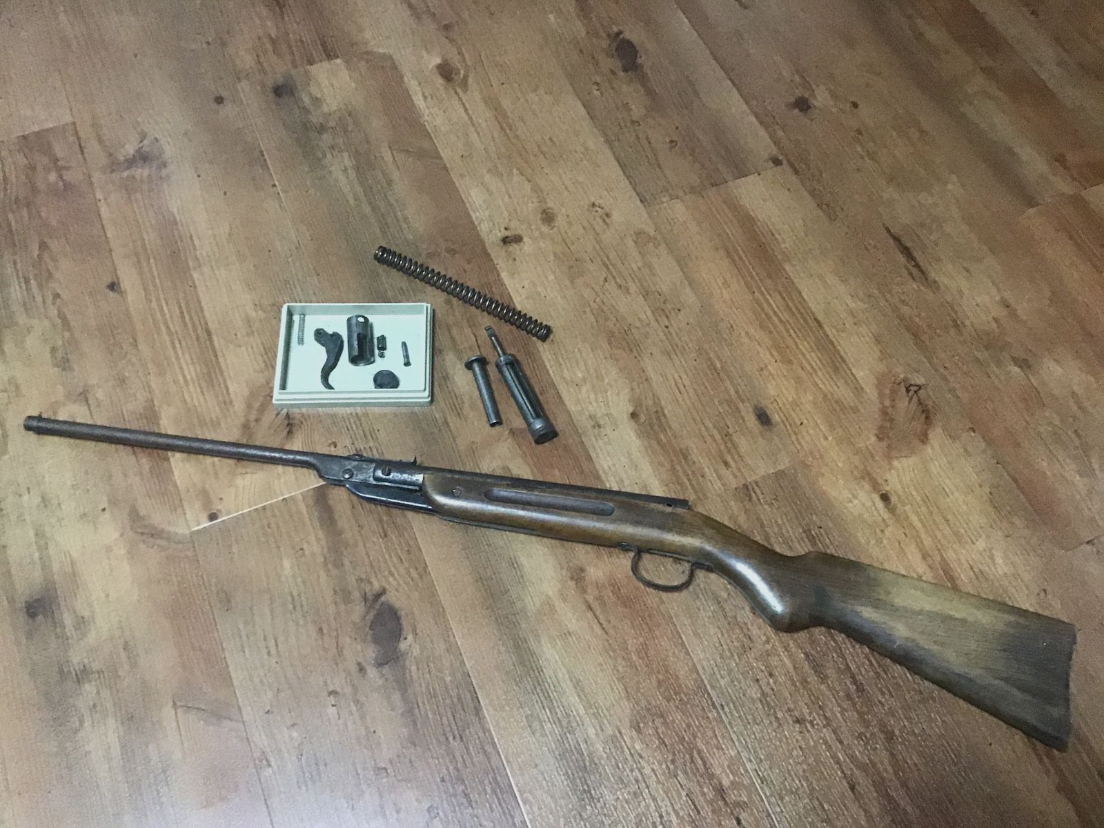 Fusil à air comprimé Diana Modèle 22 Fabriqué en Allemagne bon canon construit de 1953 à 1978