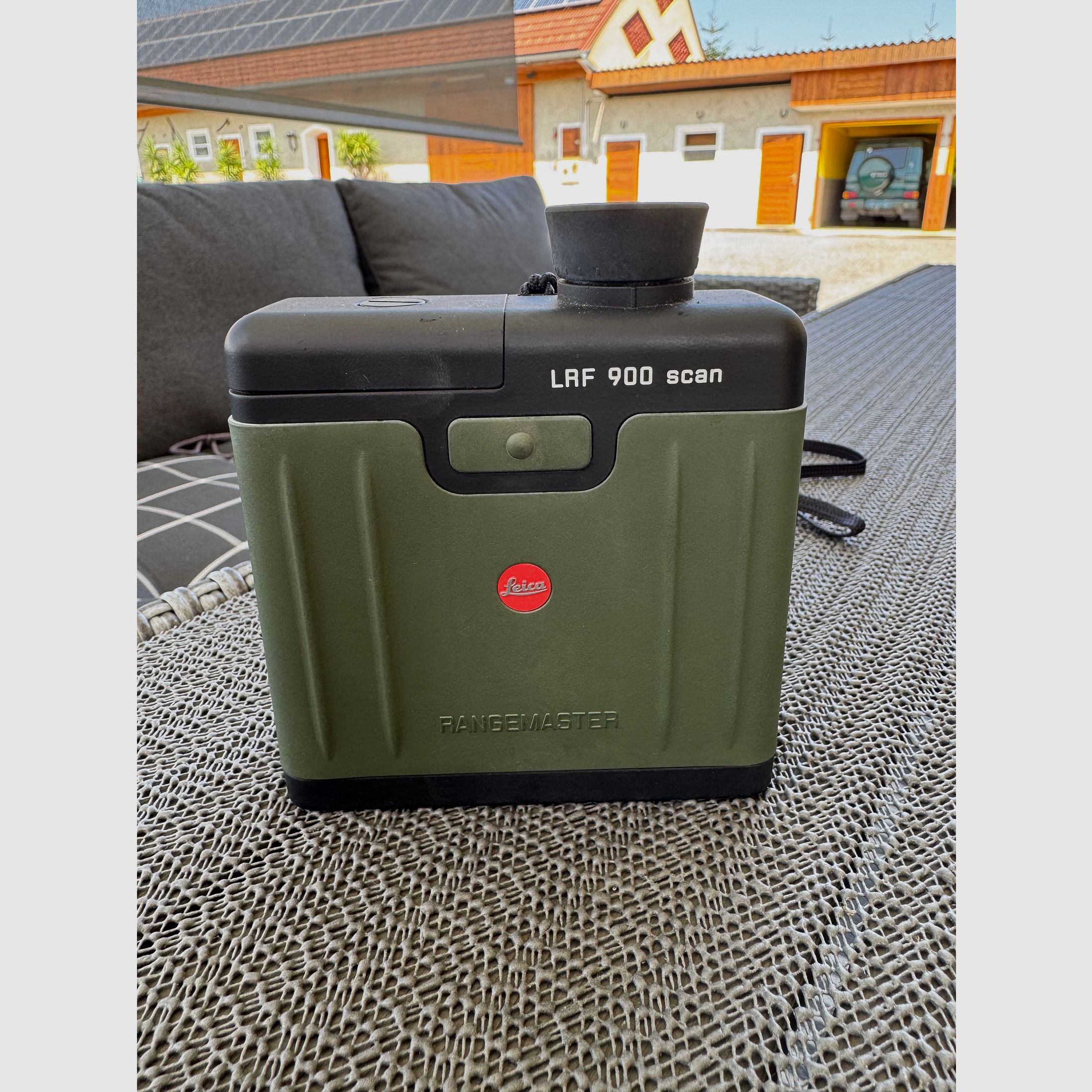 Leica Rangemaster LRF 900  scan - neuwertig 