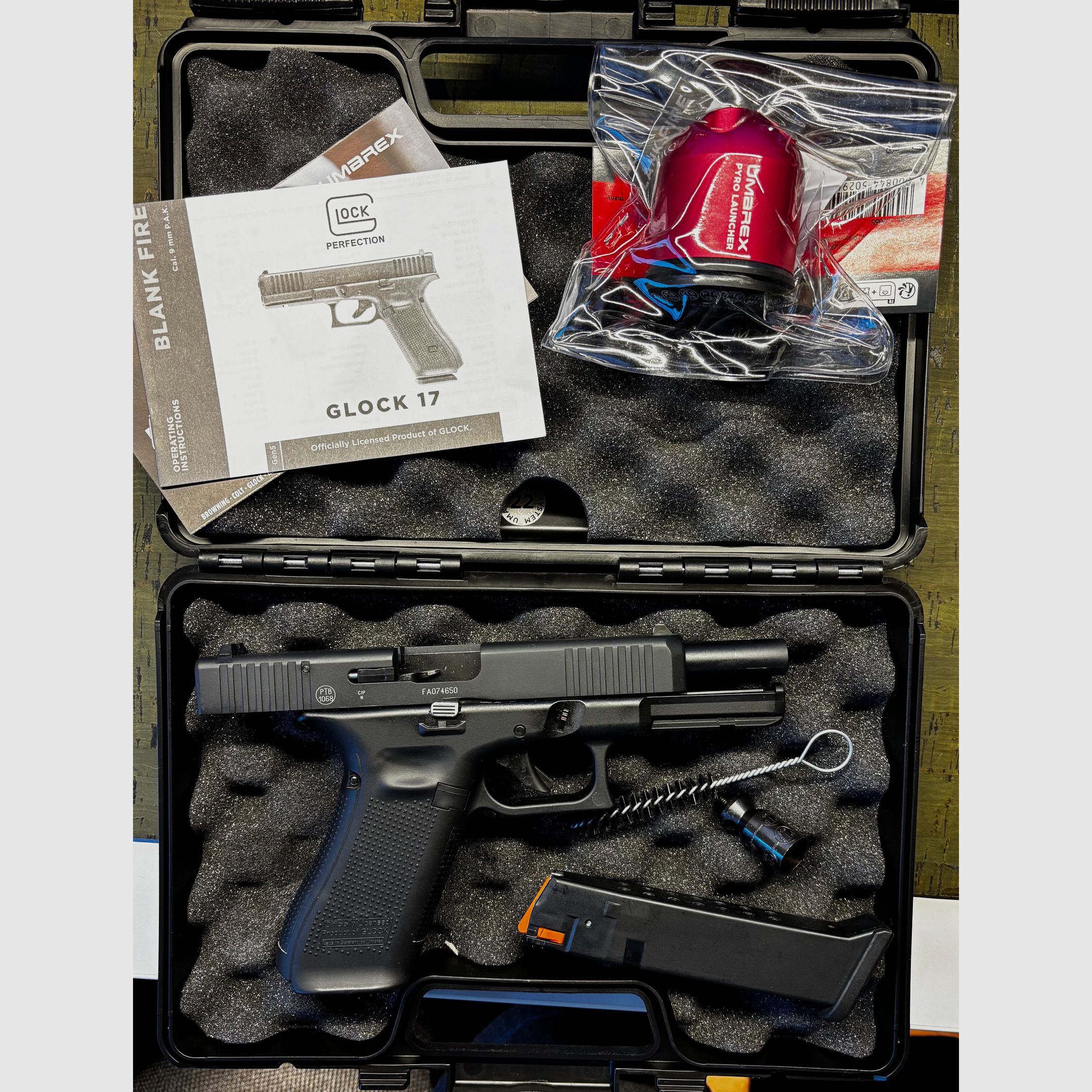 Glock 17 Gen 5 9mm PAK/Schreckschuss inkl. Pyrolauncher