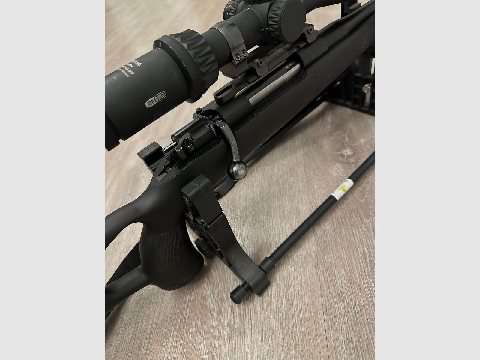 Frankonia 9,3*62 herhalingsgeweer met glas en geluiddemper