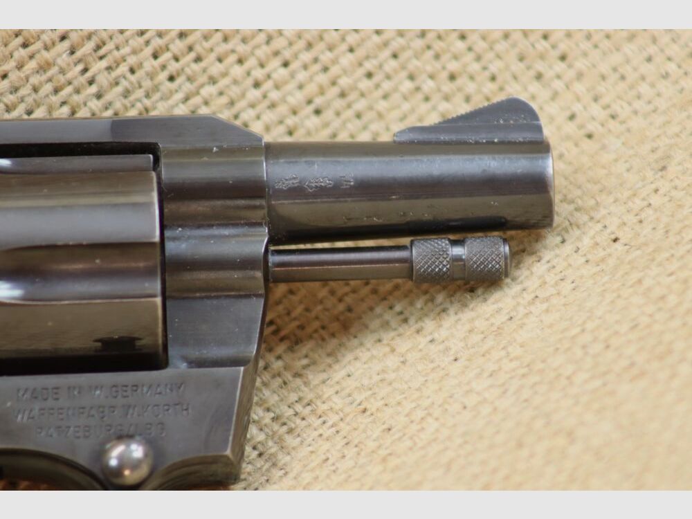 Willi Korth, Polizei-Revolver von 1964