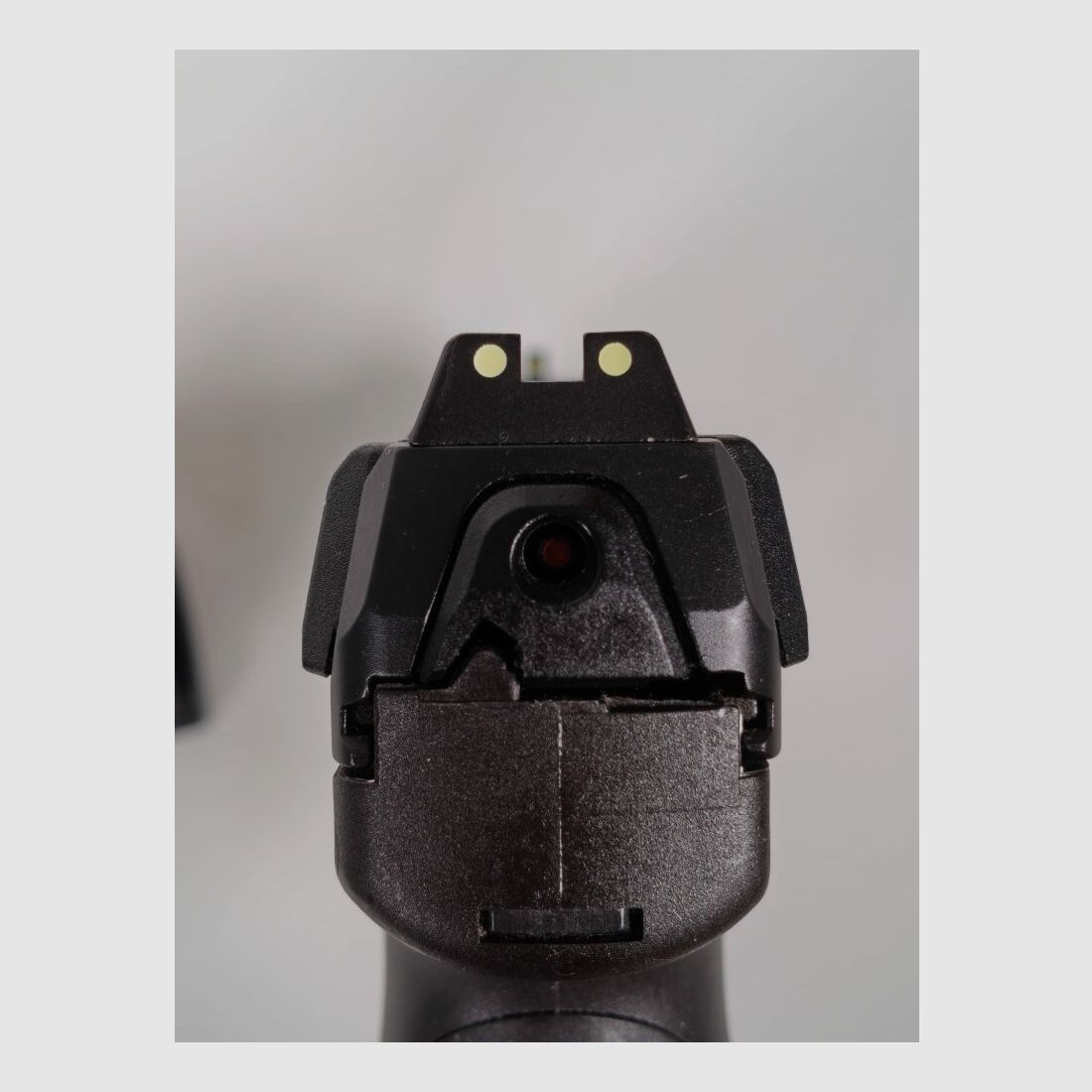 Heckler & Koch SFP9