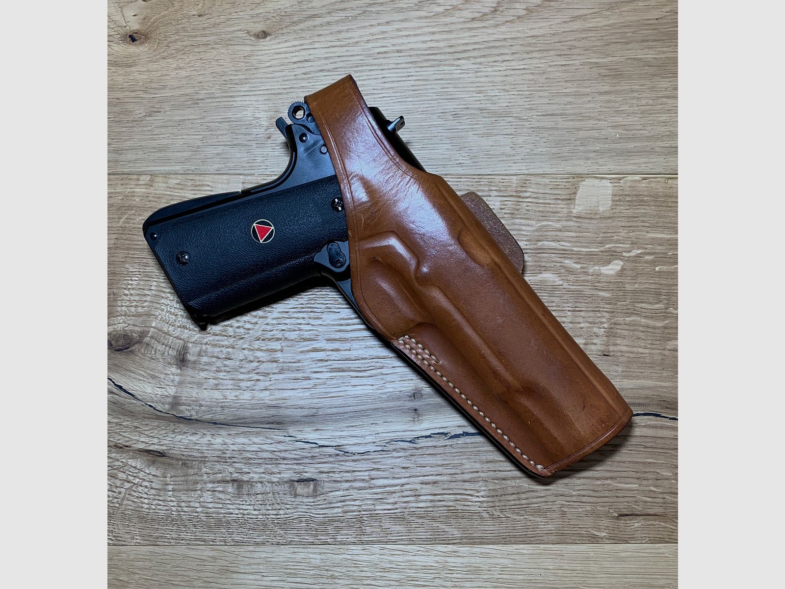Bianchi # 19 Lederholster .45 Auto passend für Colt Mod. 1911, OHNE Pistole