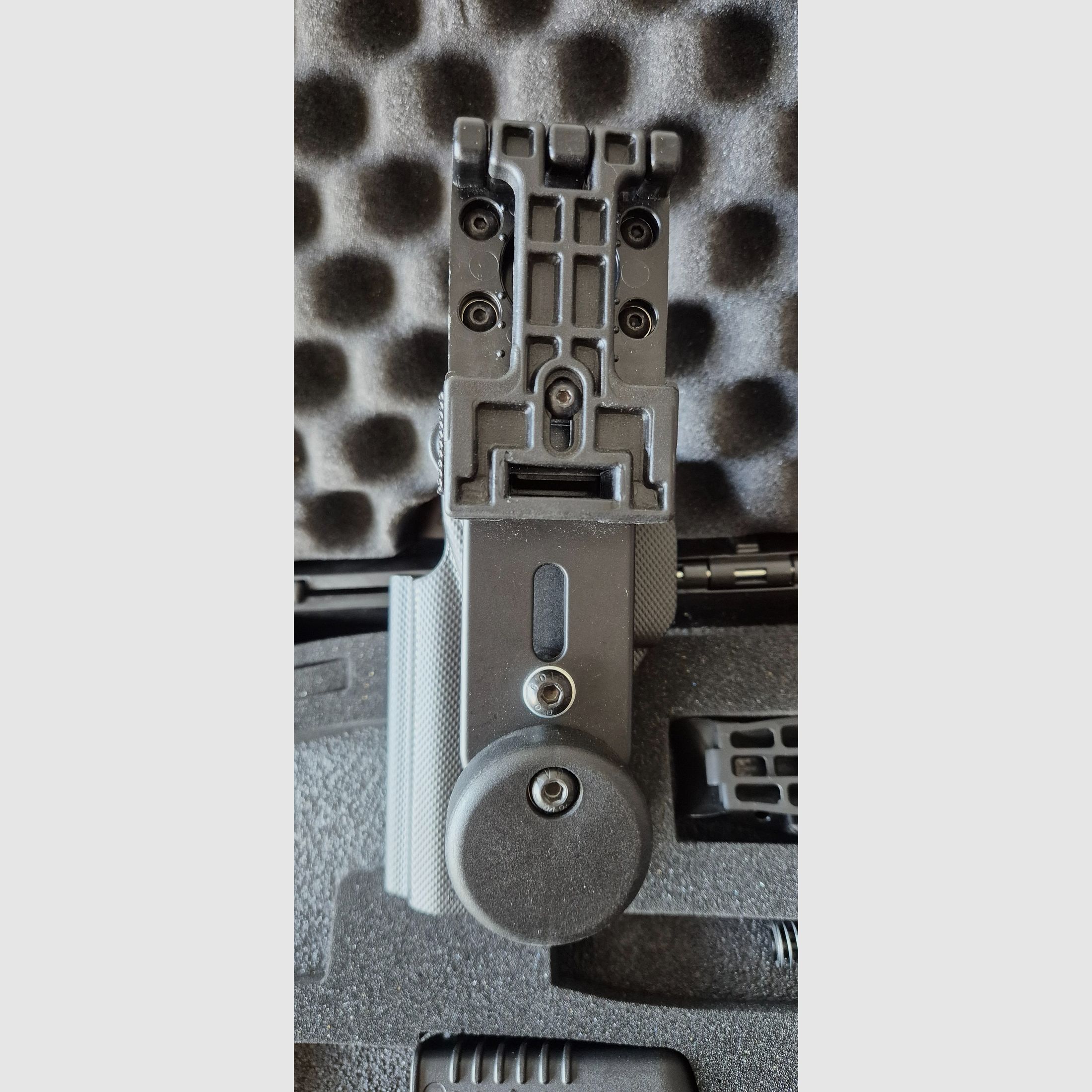 WALTHER PDP 4.5 OR WRAZ Z PODPARCIEM STOCK i wieloma akcesoriami, zdjęcie 8 z 12