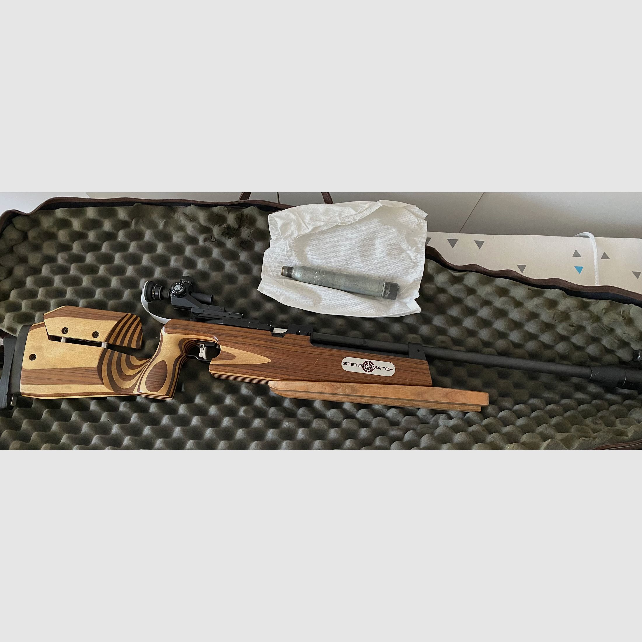 Steyr Match air rifle, image 2 of 2