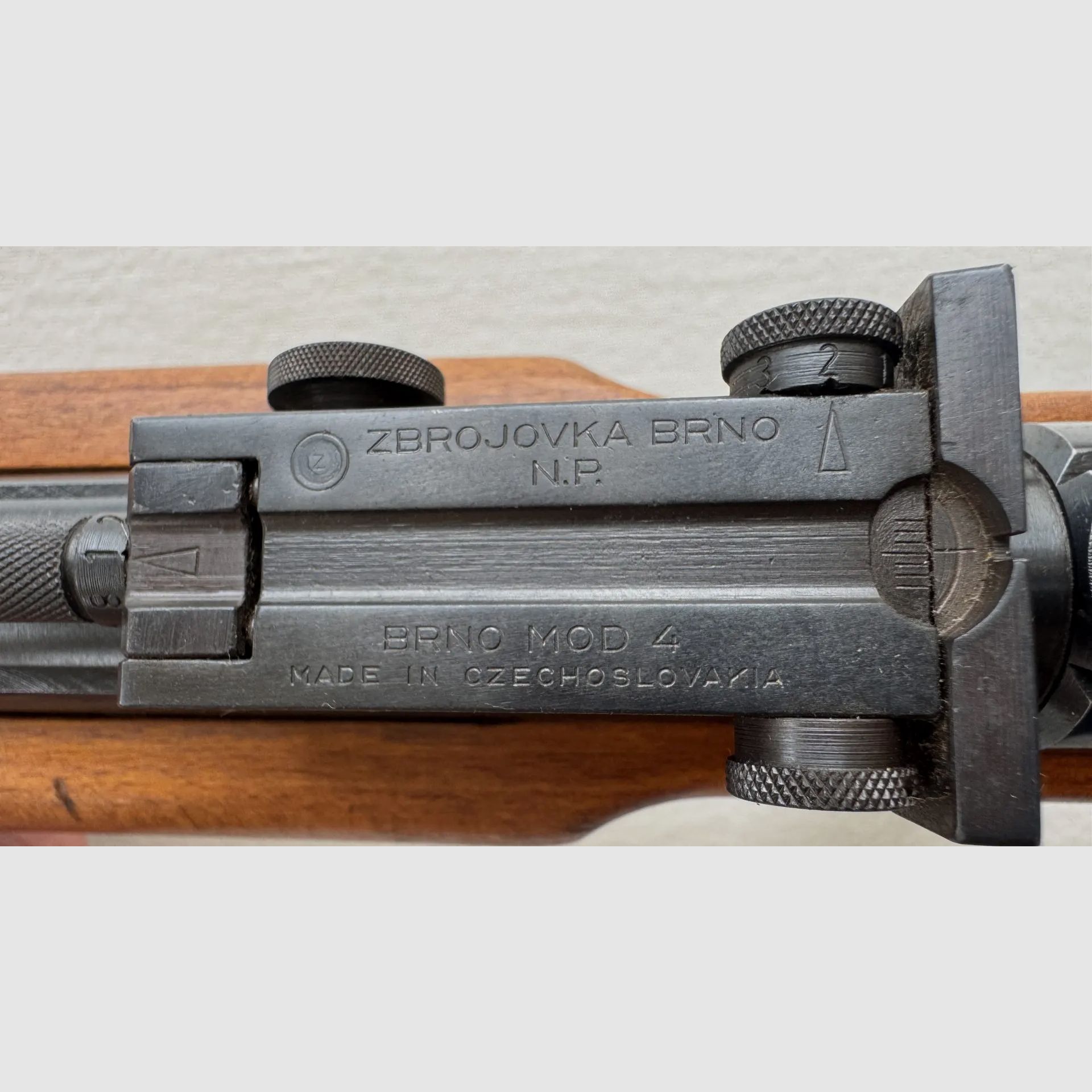 Brno Mod. 3 (Kal. .22 LR) Seltenes tschechoslowakisches Übungs-/Wettkampfgewehr — Militär / SVAZARM