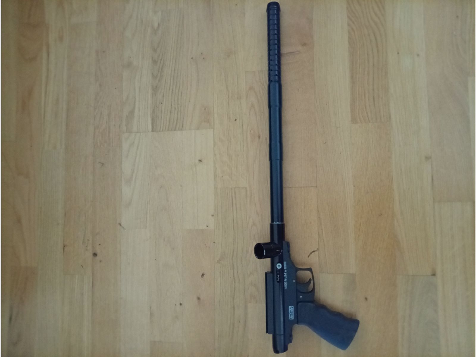 ACI Maverick paintball marker