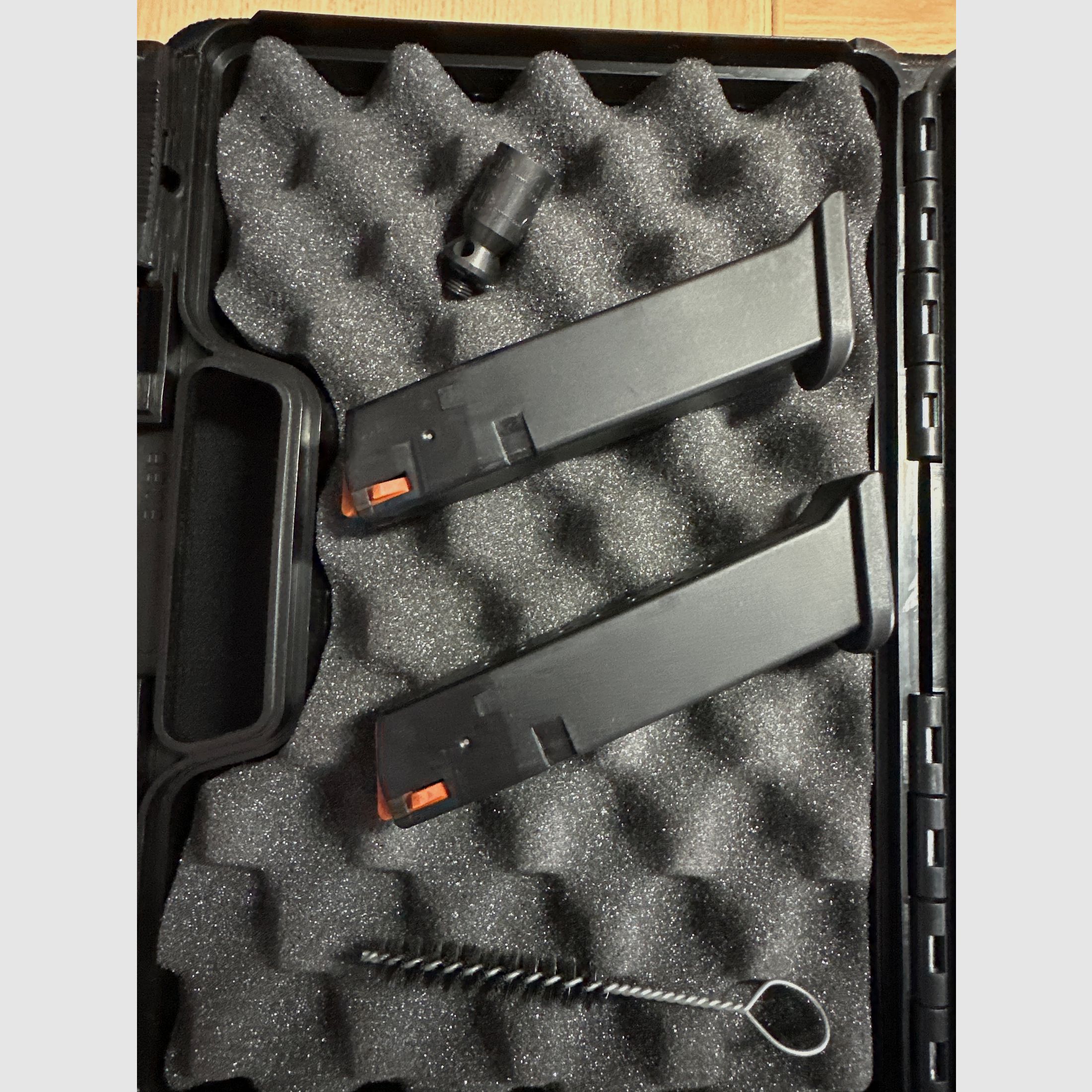 Glock 17 Gen. 5 9mm P.A.K. Pistole