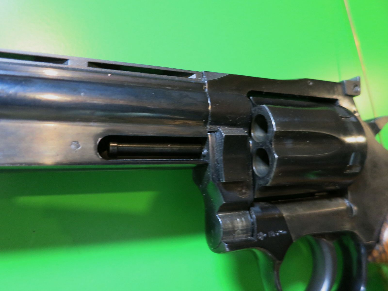 Revolver Dan Wesson Model 15 .357 Magnum, "Monson", Pistol Pak, 2,5"/4"/6"/8" Läufe   #63-