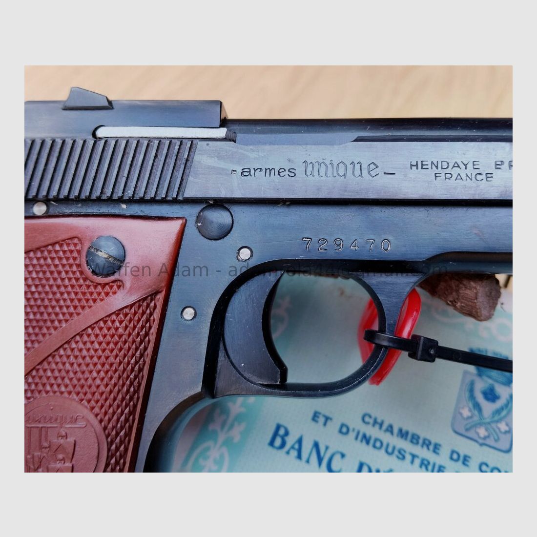 Unique Modell L