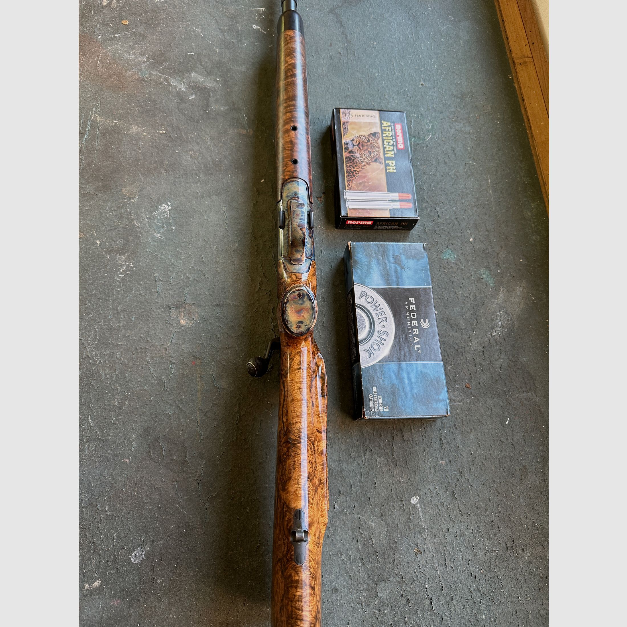 Blaser R8 Selous Custom 375H&H