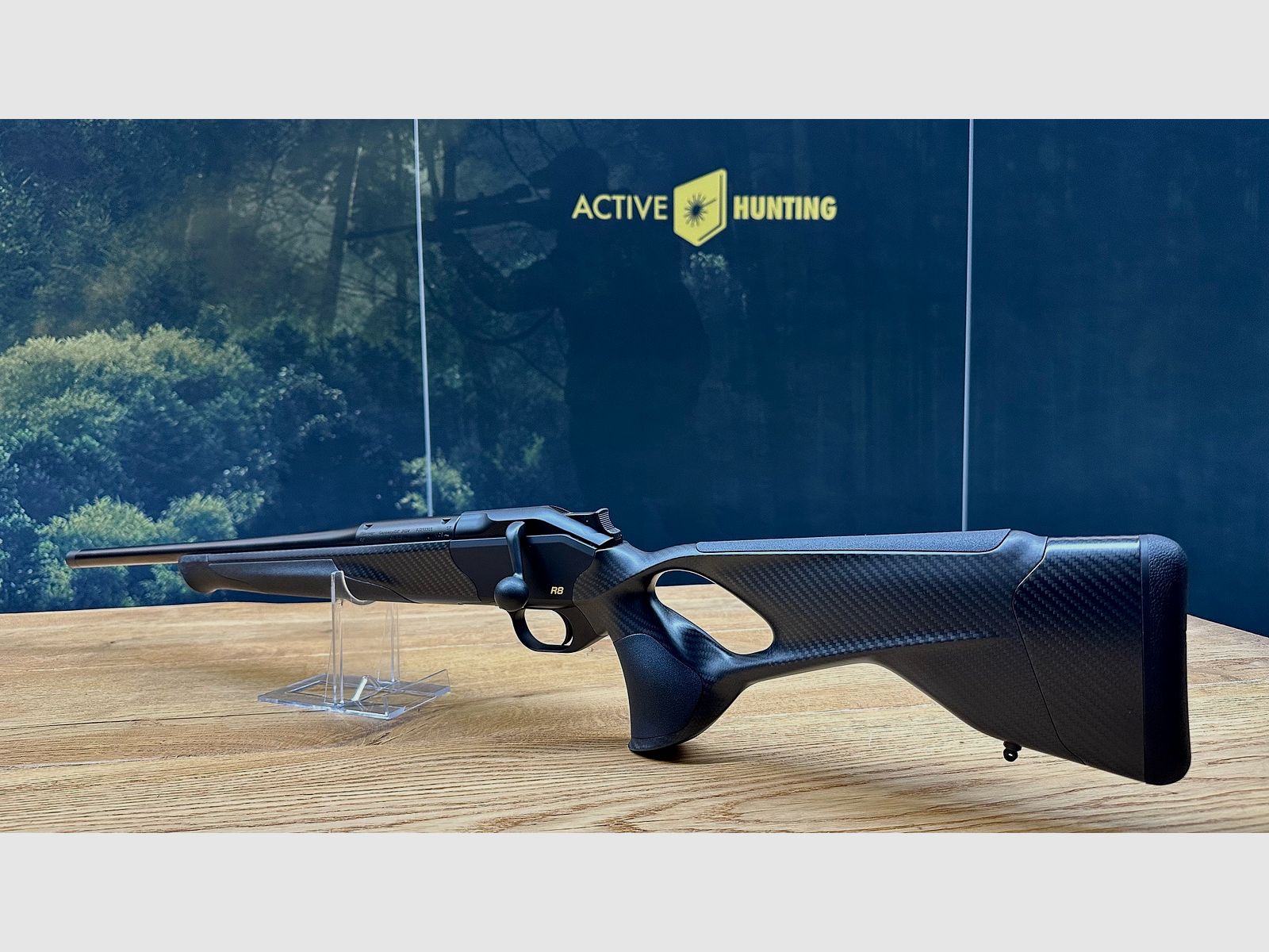 Blaser R8 Ultimate Carbon / Linksausführung / gekürzter Lauf / M15x1 / Standardkaliber nach Wahl, Bild 2 von 6