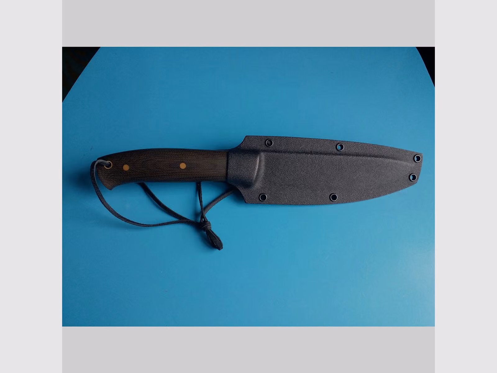 Coltello fatto a mano da -HighlandeR-, realizzato in acciaio Elmax in polveremetallurgia., immagine 4 di 6
