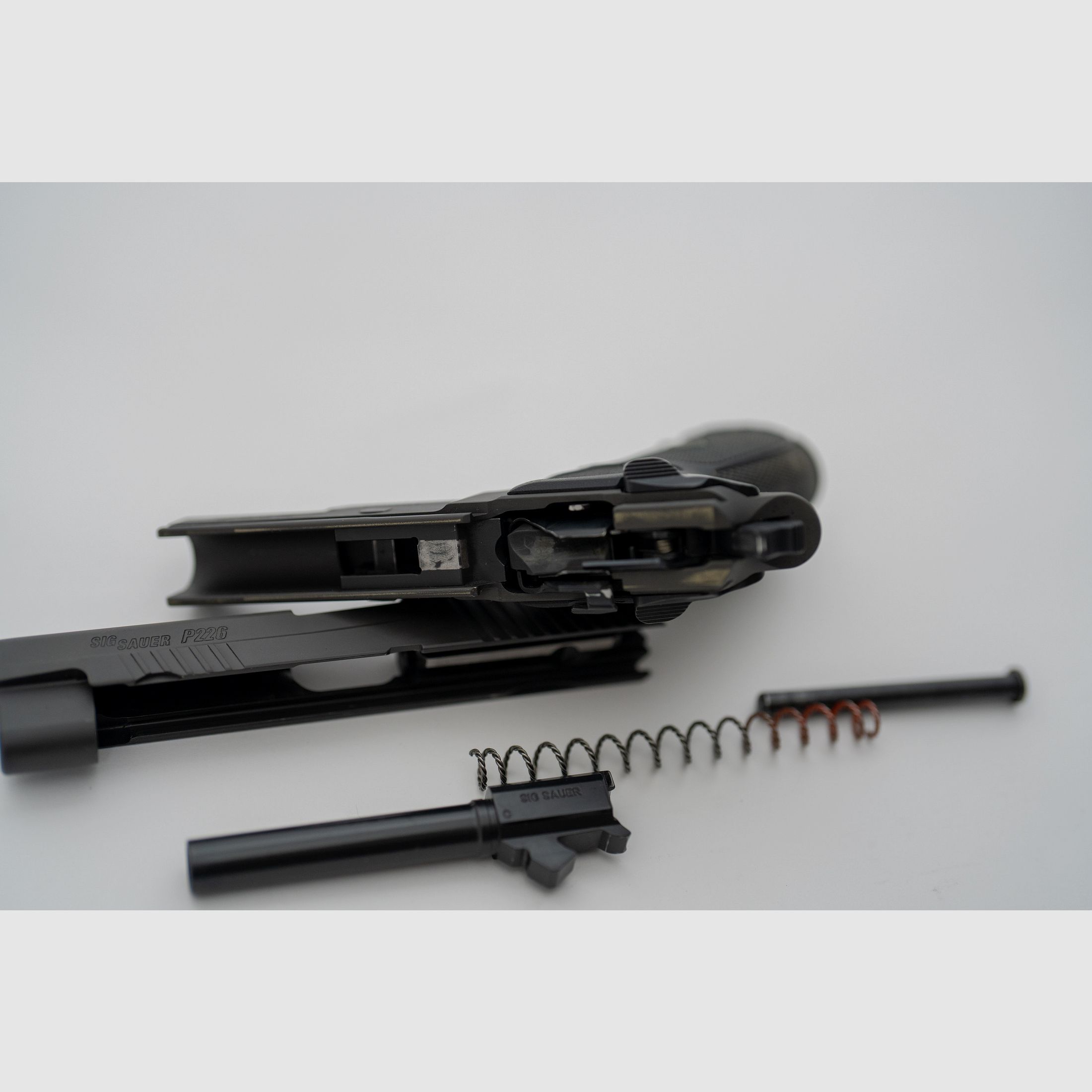 SIG P226 Legion – in ottime condizioni, inclusa la fondina