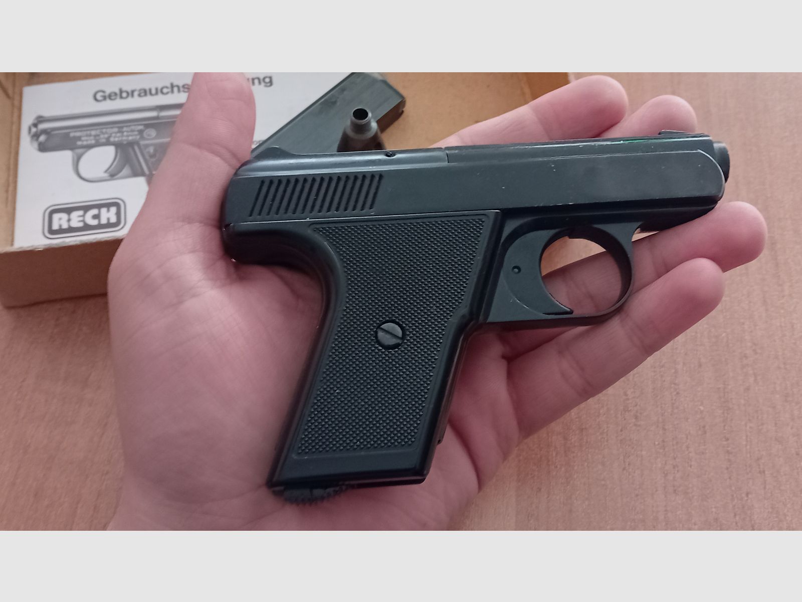 Ancien Reck Protector Autom. Mod. “G5” dans le premier PTB 12/ Cal. 8 mm Knall