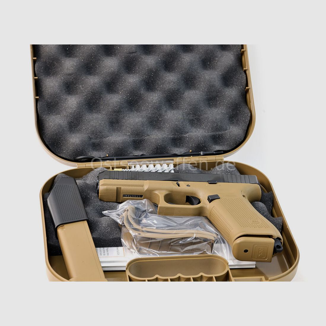 Glock 17 Gen5 FS / FXD FR Coyote